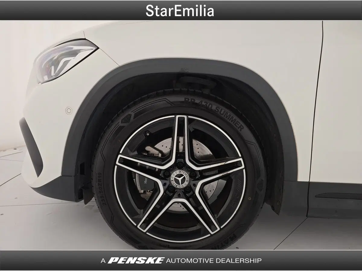 Mercedes-Benz GLA SUV usata a Bologna (8)