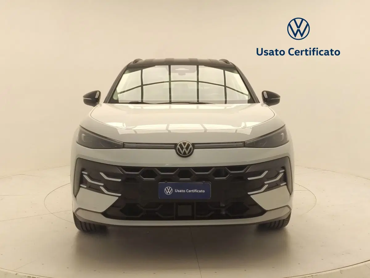 Volkswagen T-Roc nuova a Avellino (2)