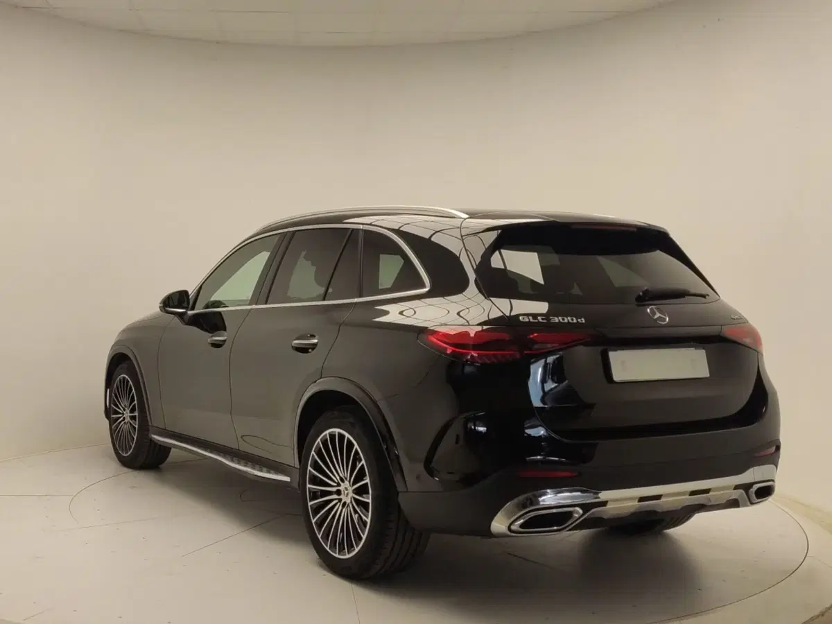 Mercedes-Benz GLC SUV usata a Avellino (5)