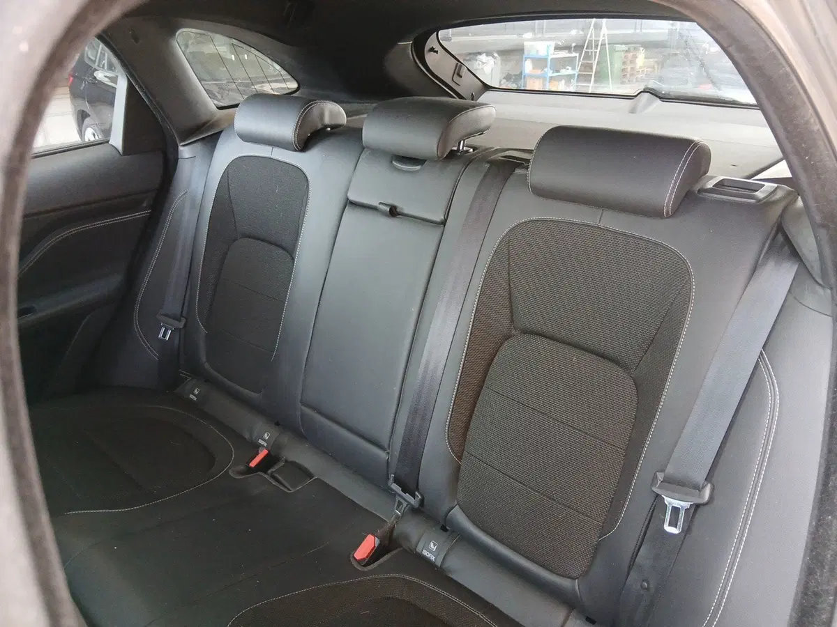 Jaguar F-Pace usata a Pordenone (12)