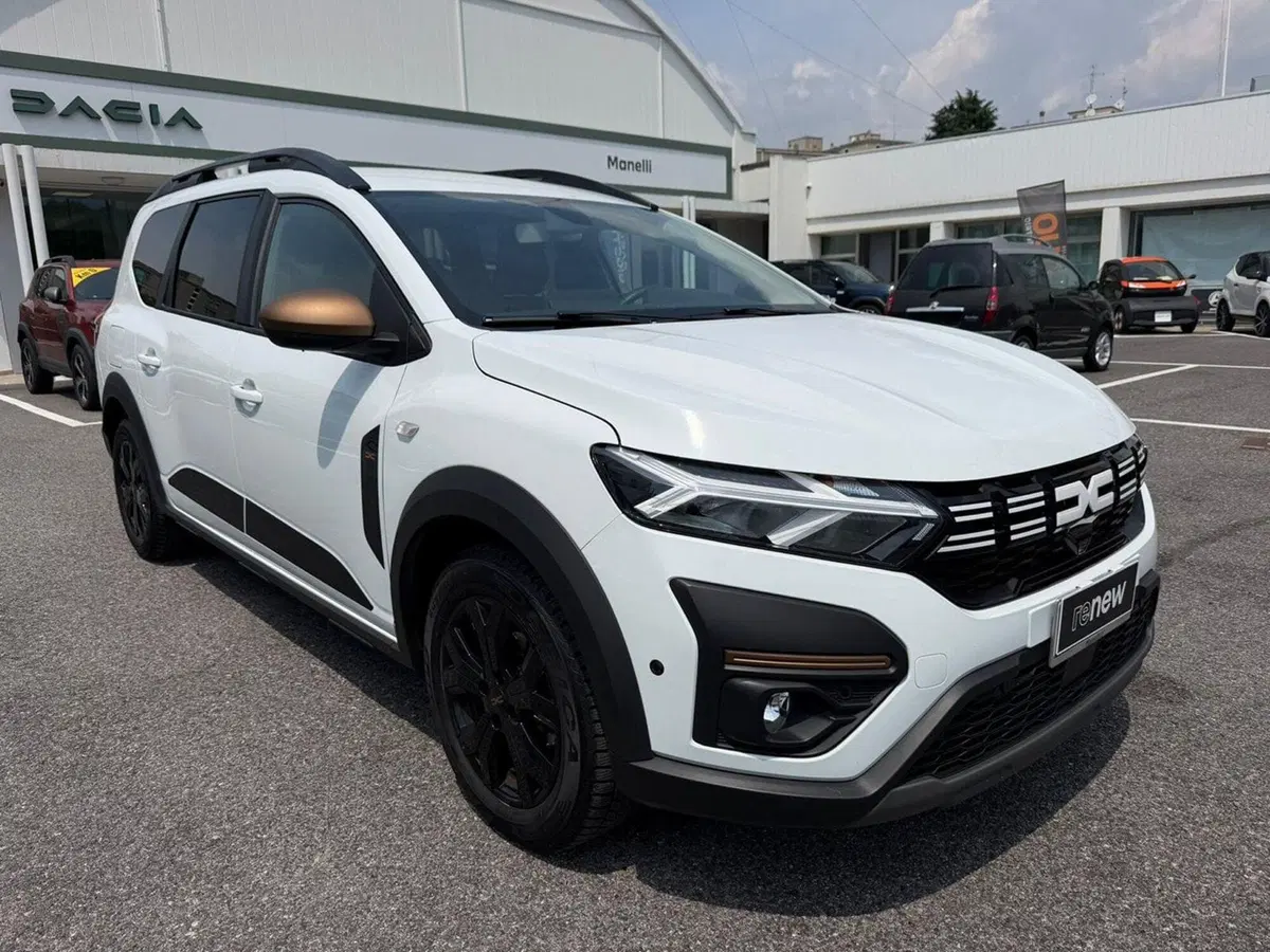 Dacia Jogger usata a Brescia (2)