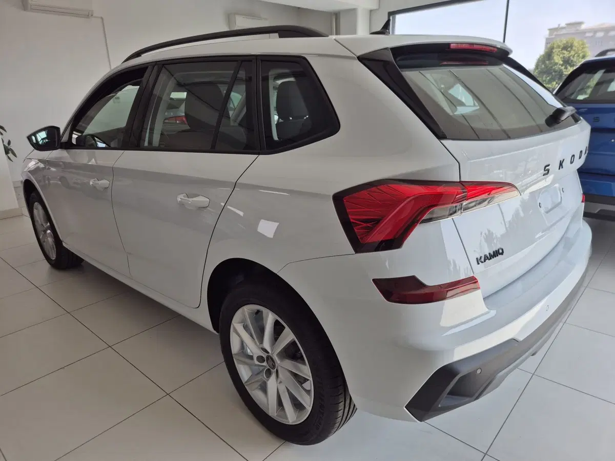 Skoda Kamiq nuova a Torino (7)