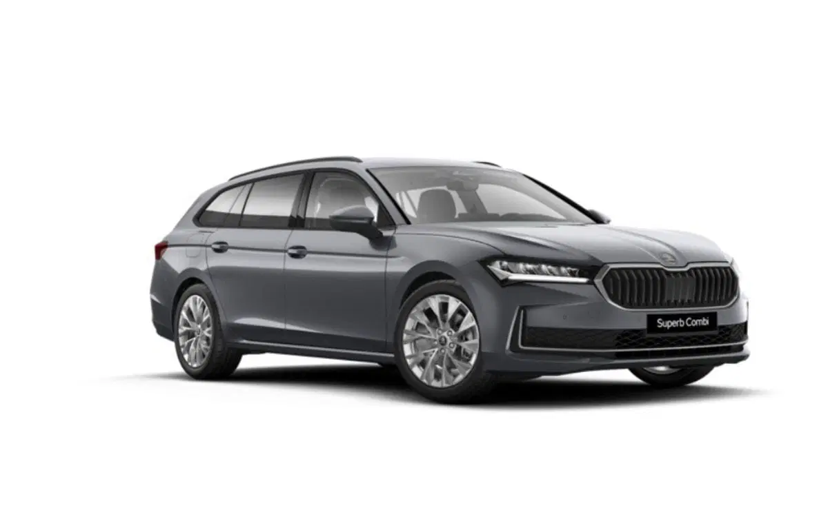 Skoda Superb nuova a Torino