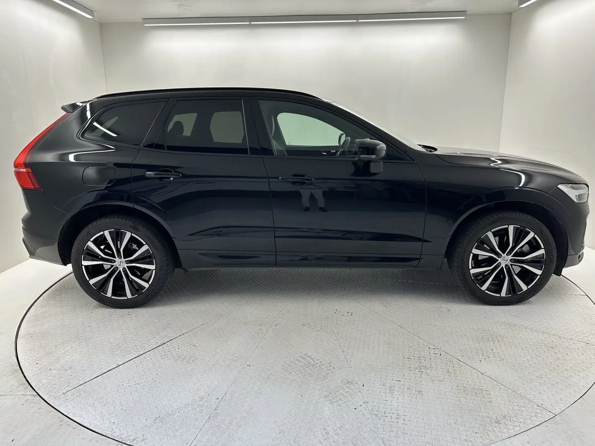 Volvo XC60 usata a Bergamo (6)