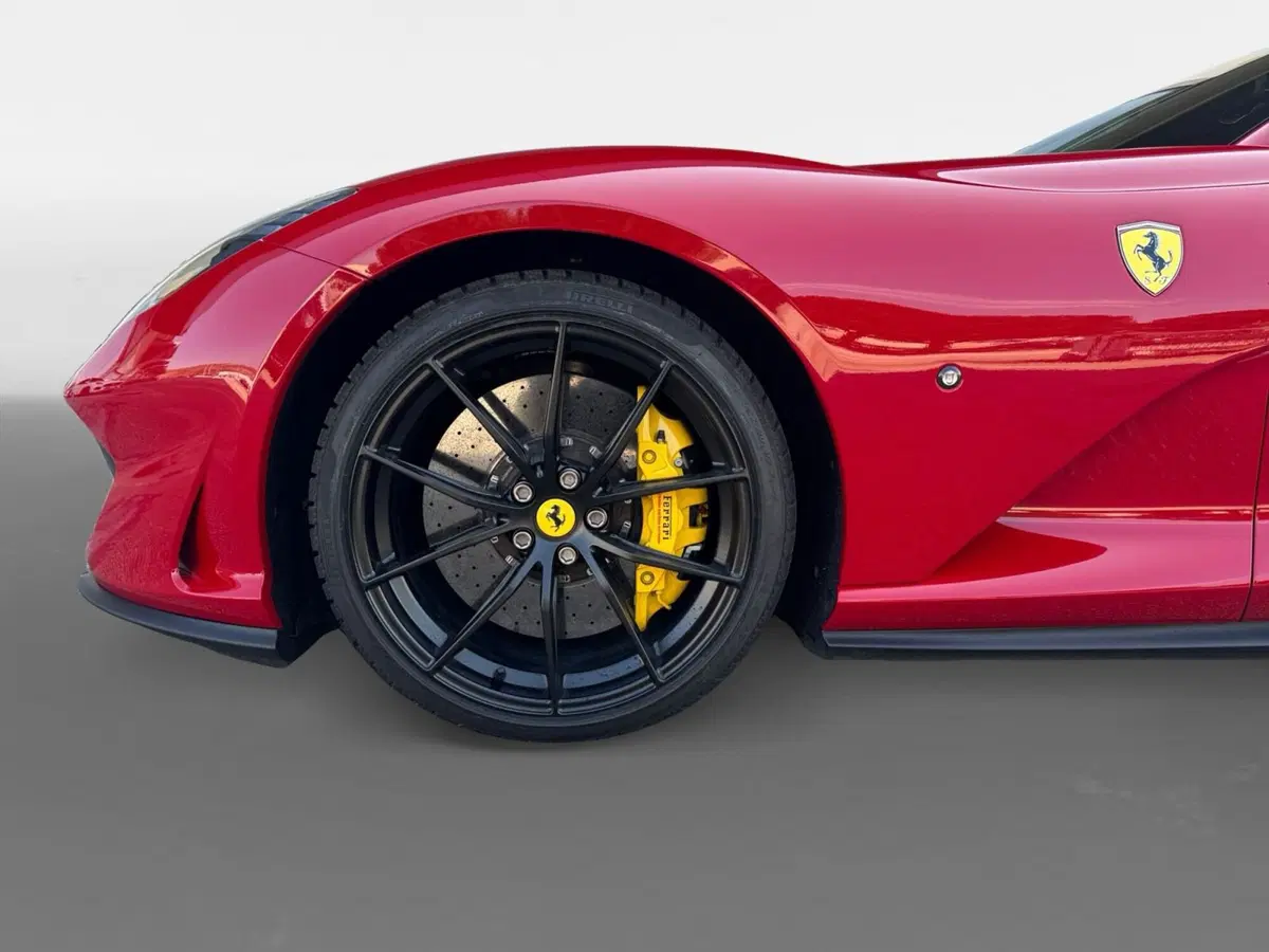 Ferrari 812 Spider usata a Ancona (11)