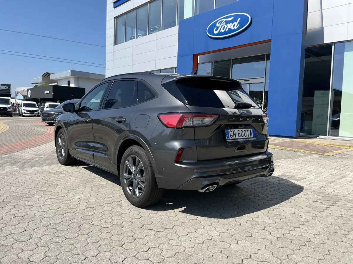 Ford Kuga usata a Vercelli (2)