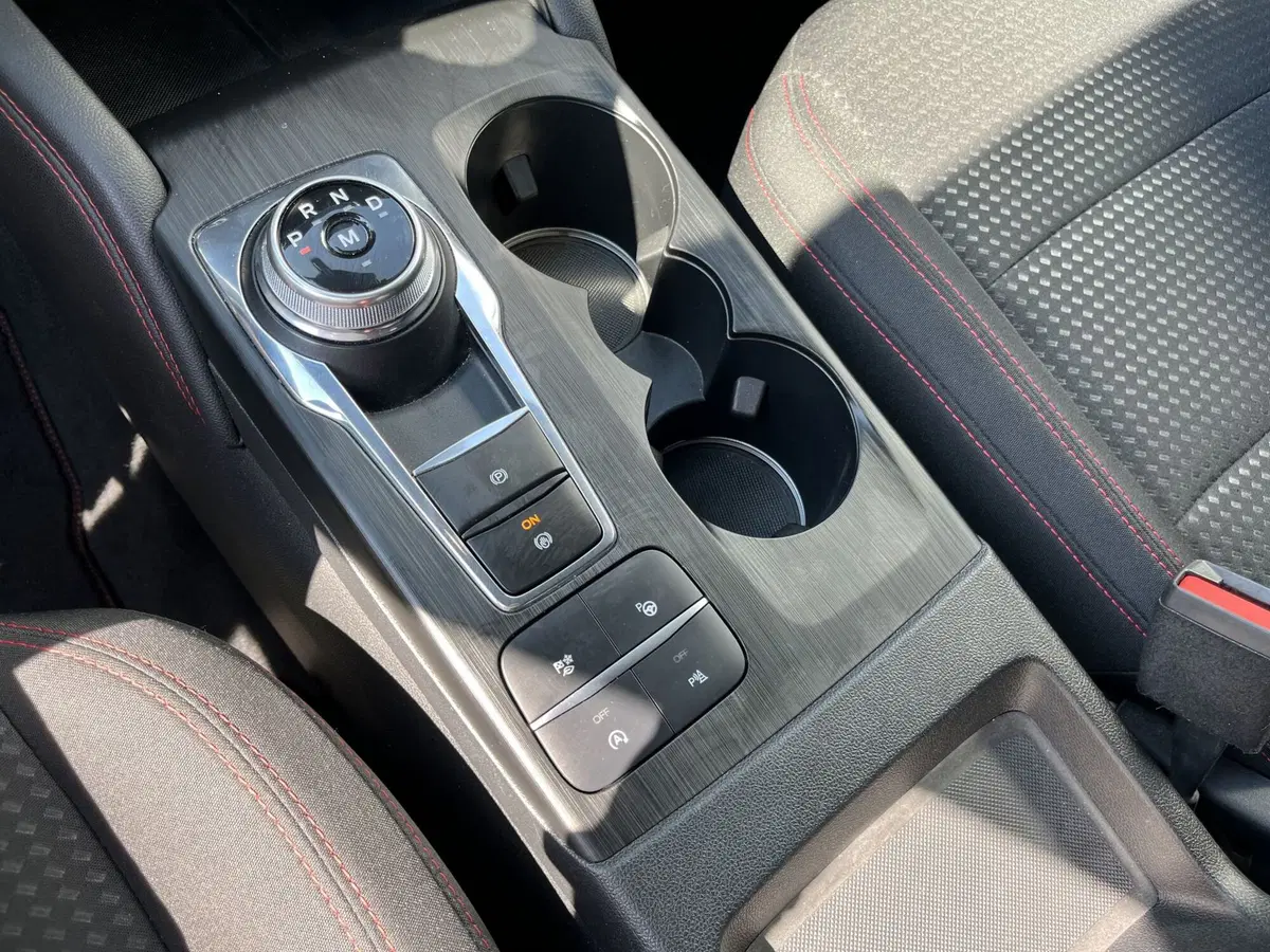 Ford Kuga usata a Vercelli (9)