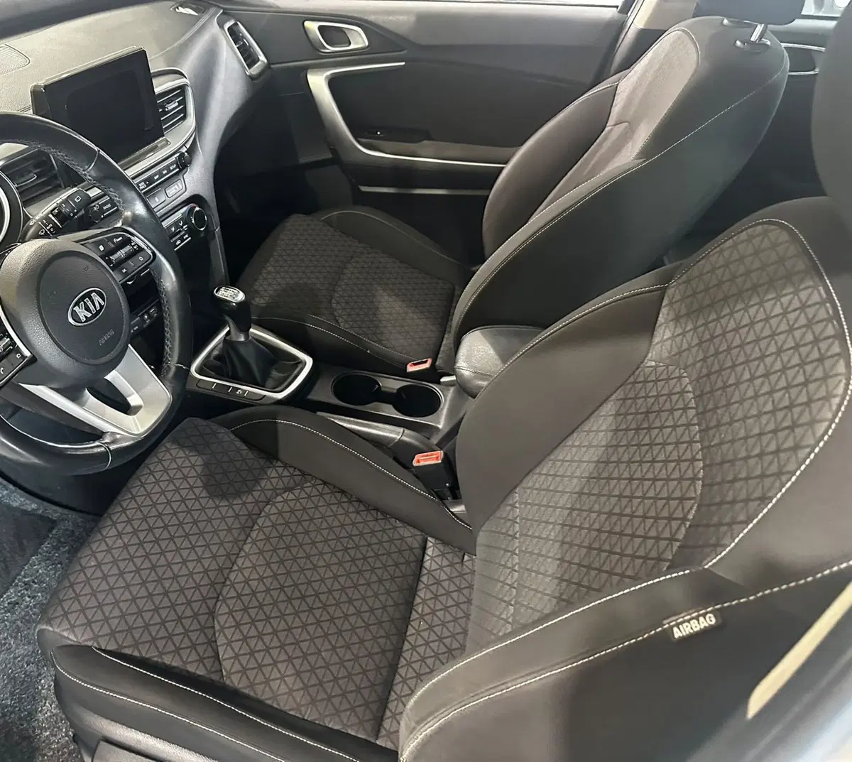 Kia Ceed usata a Firenze (8)