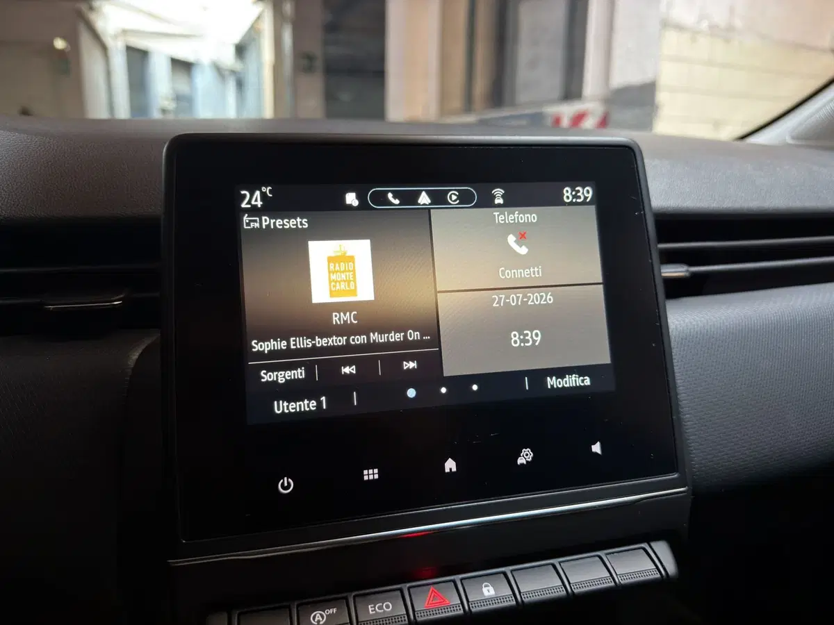 Renault Clio usata a Milano (11)