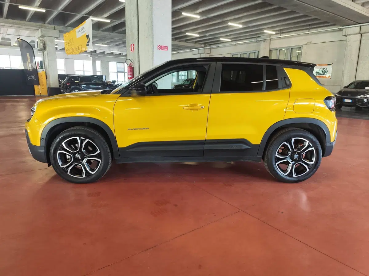 Jeep Avenger usata a Milano (3)