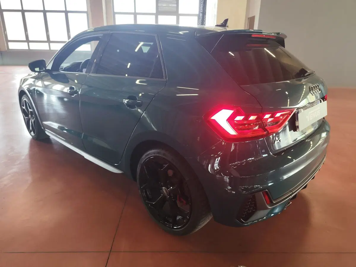 Audi A1 Sportback usata a Milano (4)