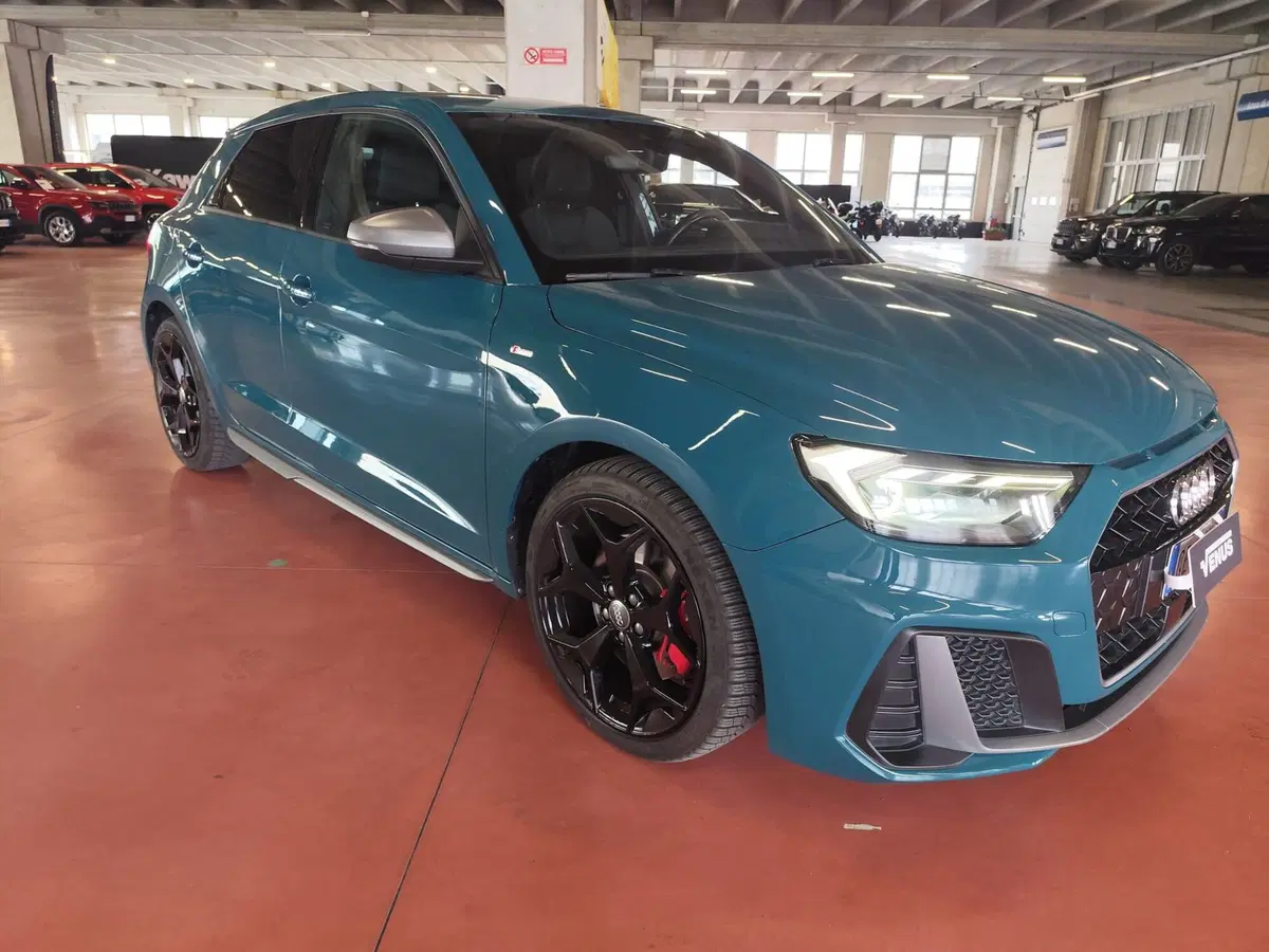 Audi A1 Sportback usata a Milano (8)