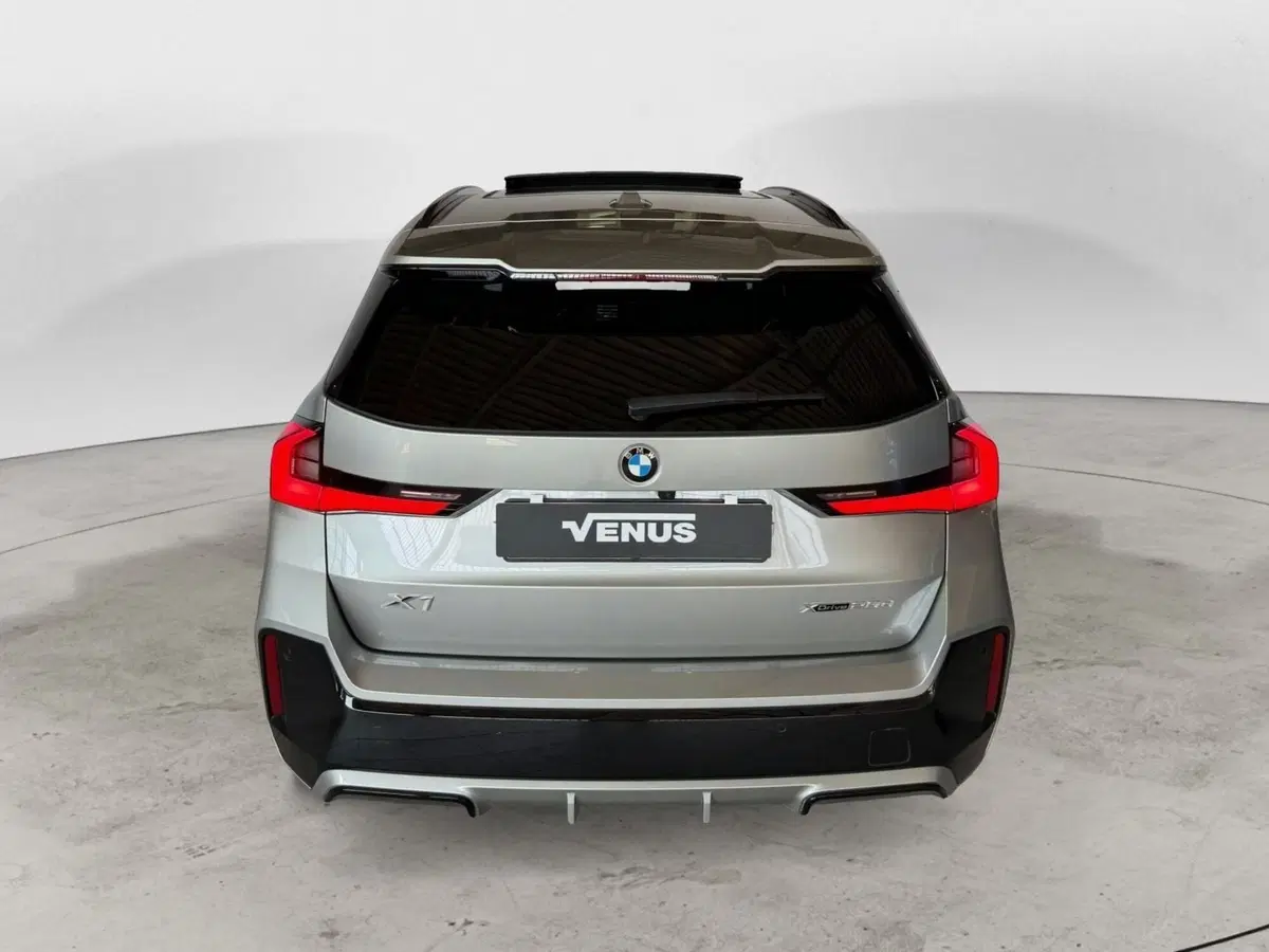BMW X1 nuova a Monza e Brianza (5)