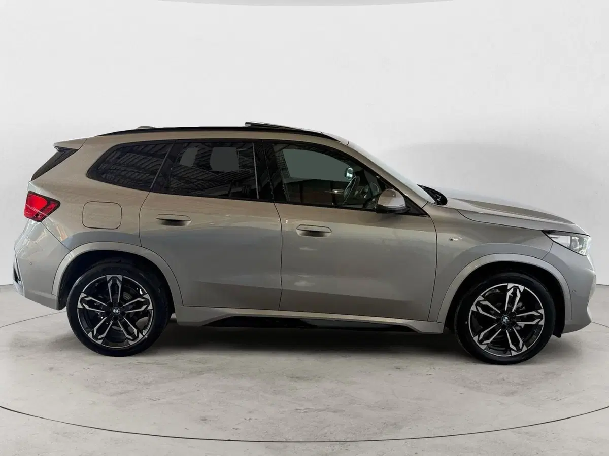 BMW X1 nuova a Monza e Brianza (7)