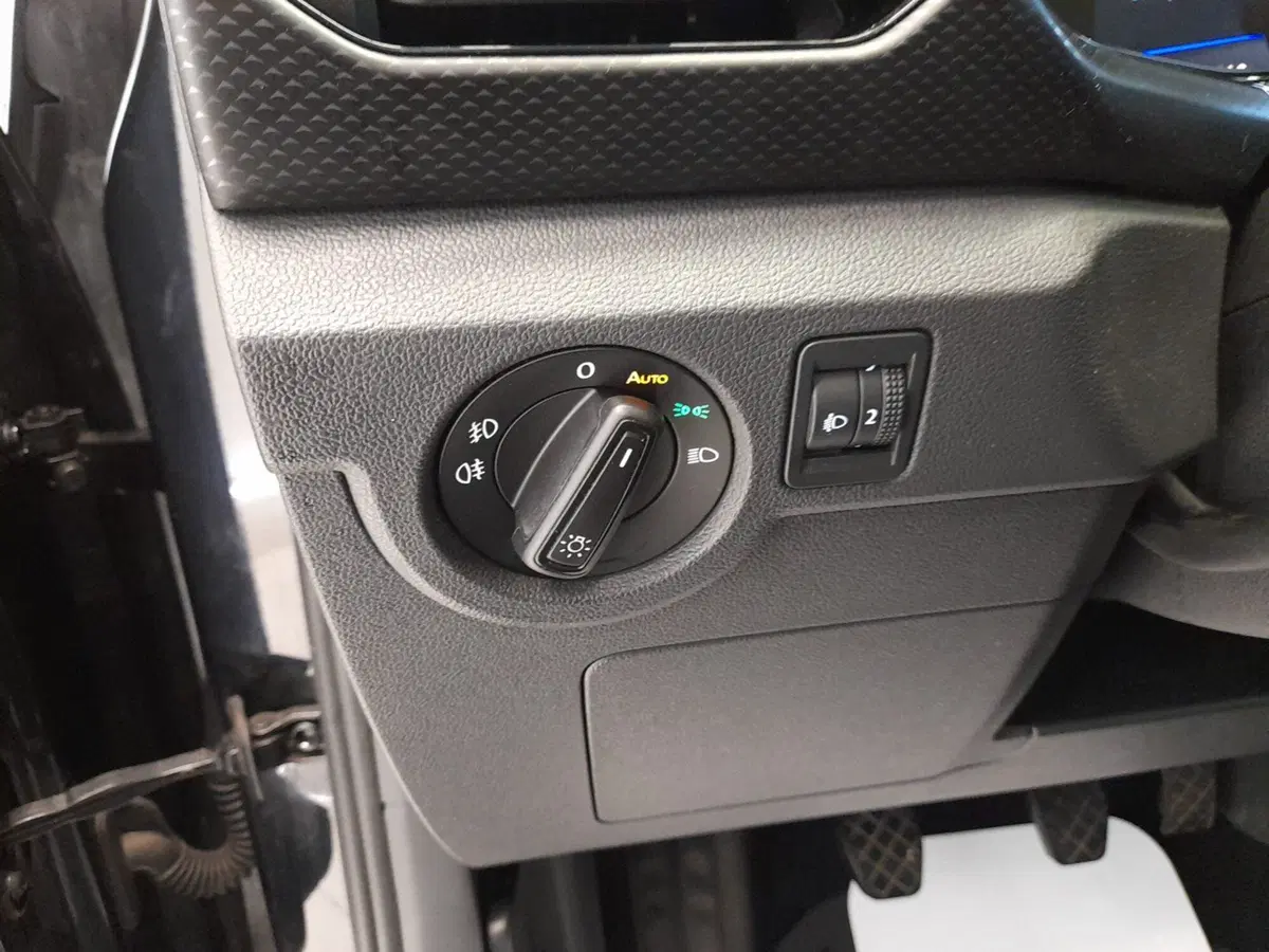 Volkswagen T-Cross usata a Bologna (10)