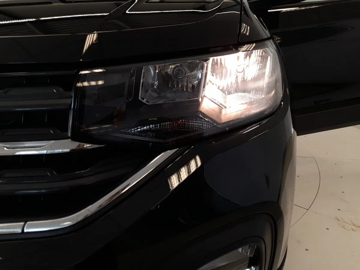 Volkswagen T-Cross usata a Bologna (8)