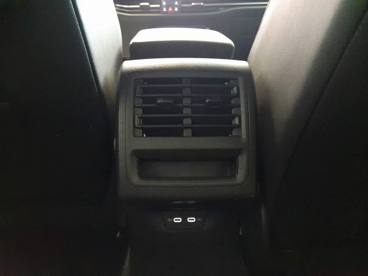 Volkswagen Golf Variant usata a Bologna (16)