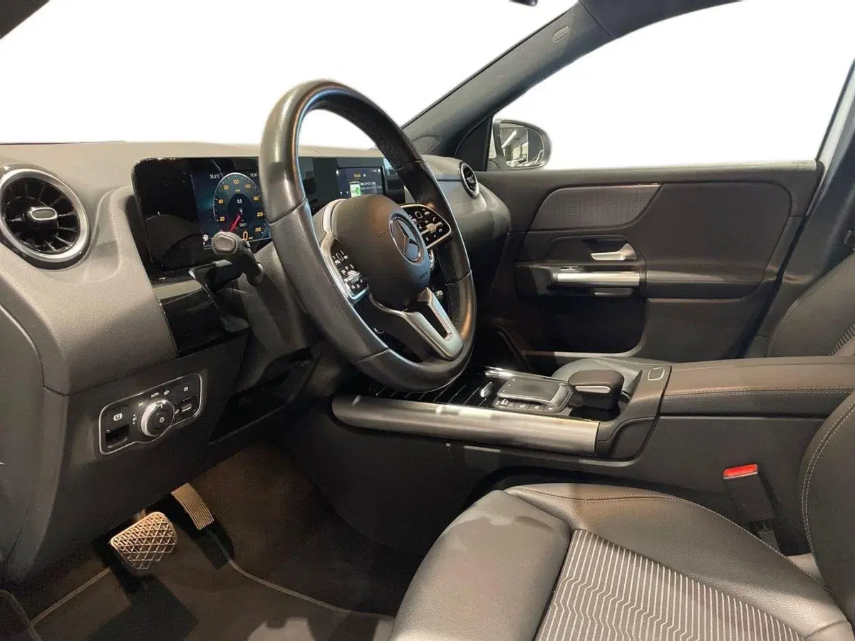 Mercedes-Benz GLA SUV usata a Firenze (10)