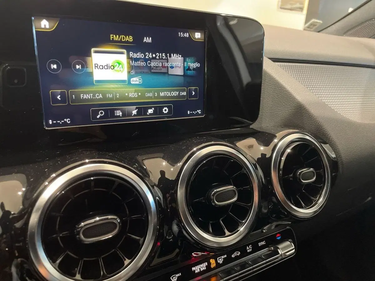 Mercedes-Benz GLA SUV usata a Firenze (14)