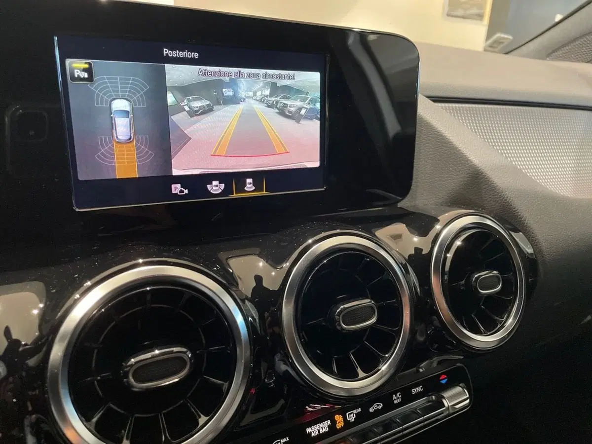 Mercedes-Benz GLA SUV usata a Firenze (18)