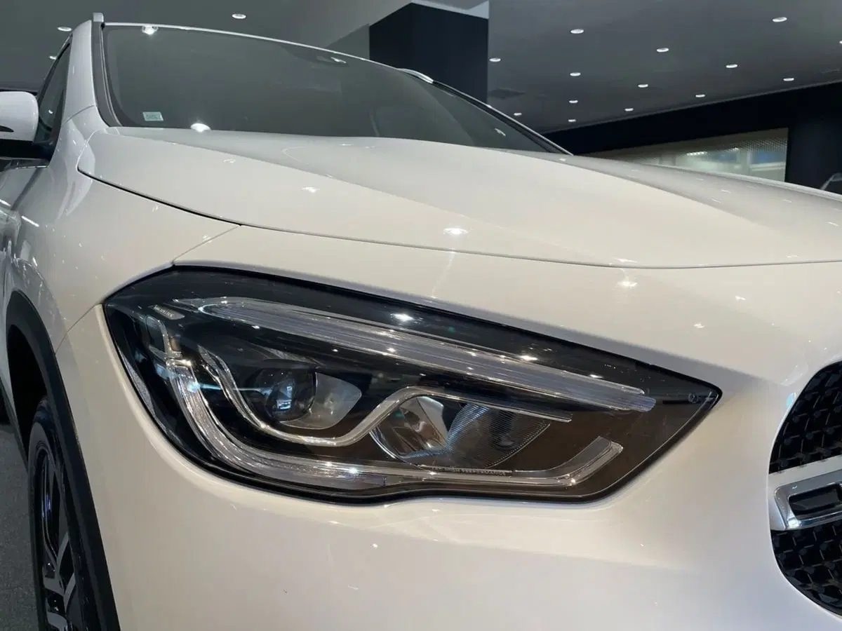Mercedes-Benz GLA SUV usata a Firenze (7)