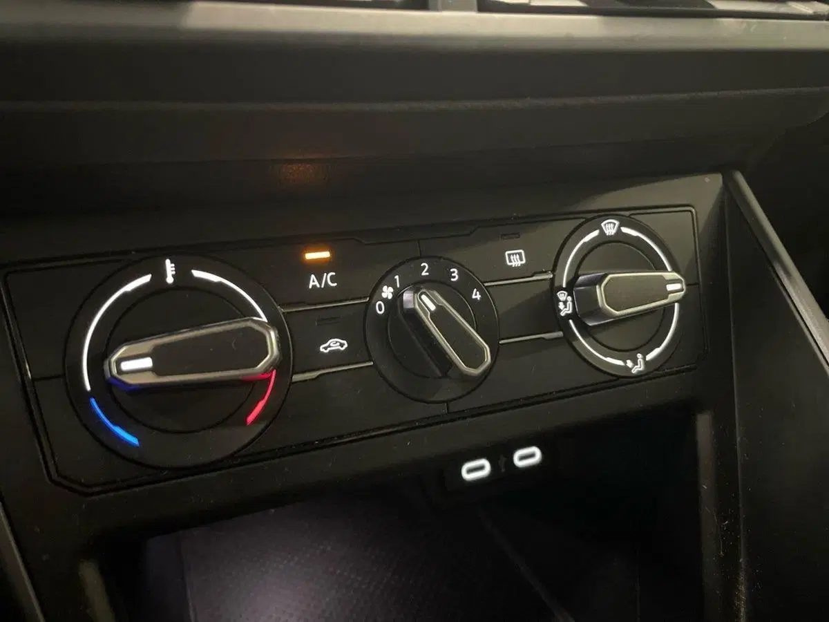 Volkswagen Polo usata a Prato (15)