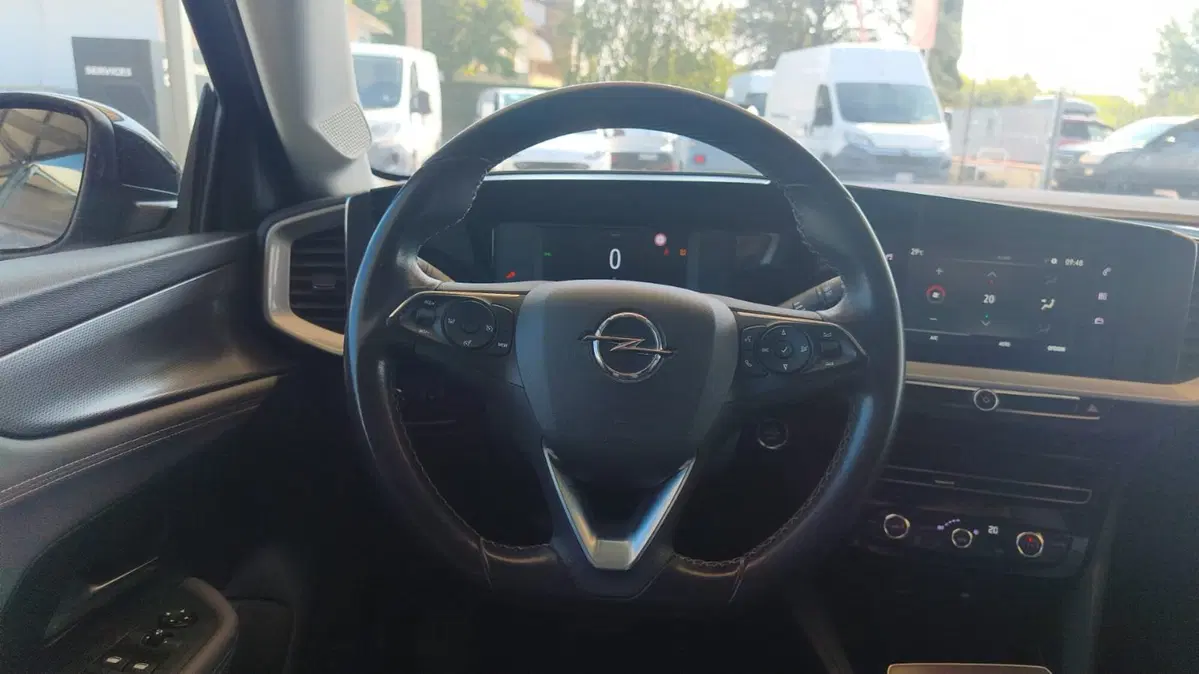 Opel Mokka-e usata a Firenze (15)