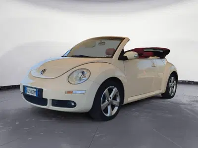Volkswagen New Beetle Cabrio 1.6 Cabrio del 2008 usata a Empoli