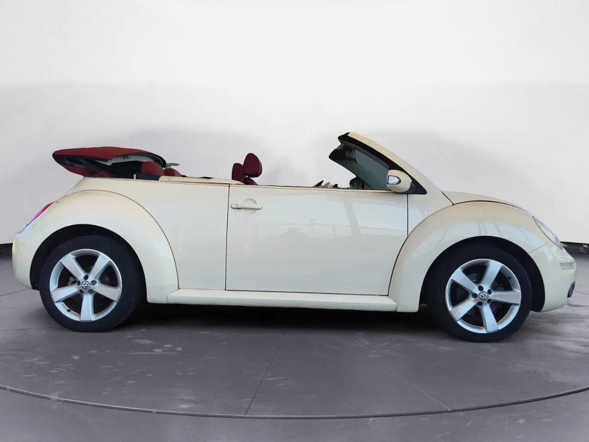Volkswagen New Beetle Cabrio usata a Firenze (10)