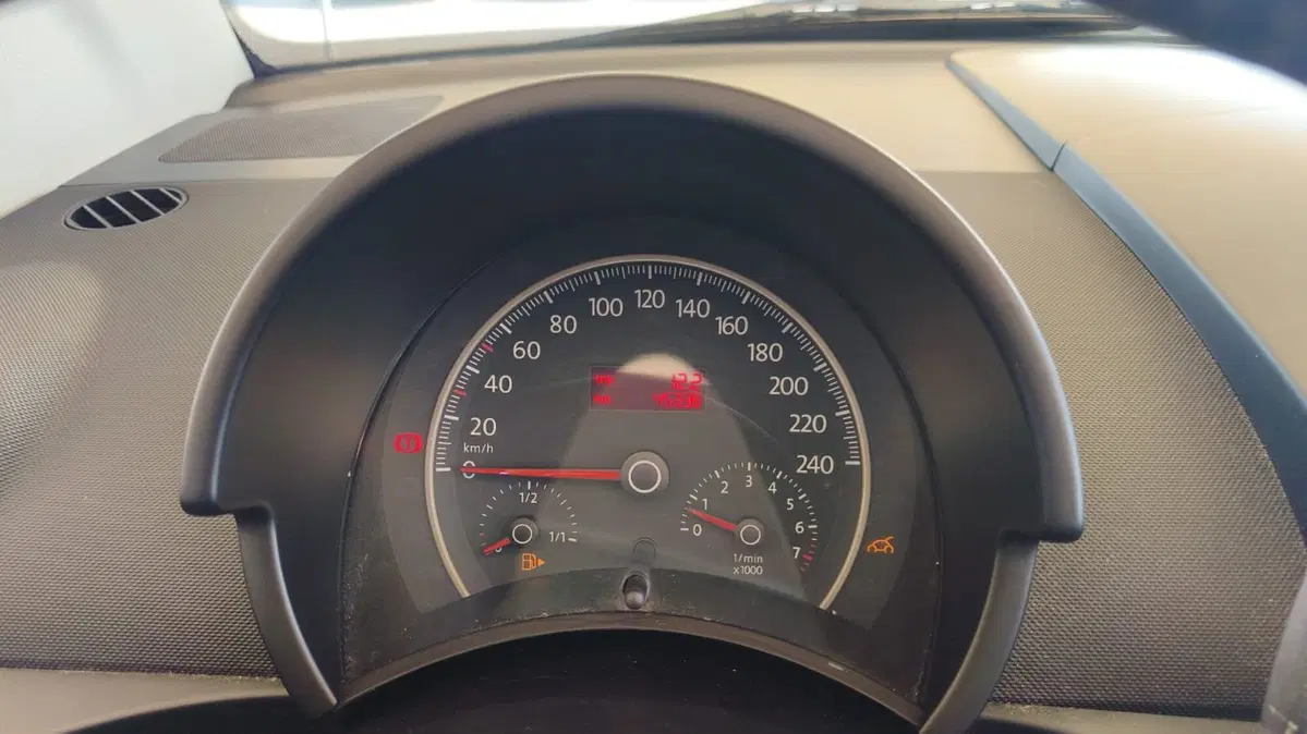 Volkswagen New Beetle Cabrio usata a Firenze (2)
