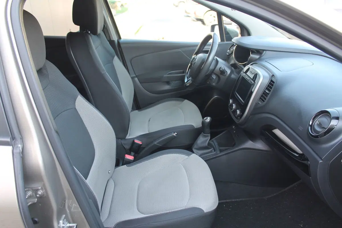 Renault Captur usata a Cuneo (9)