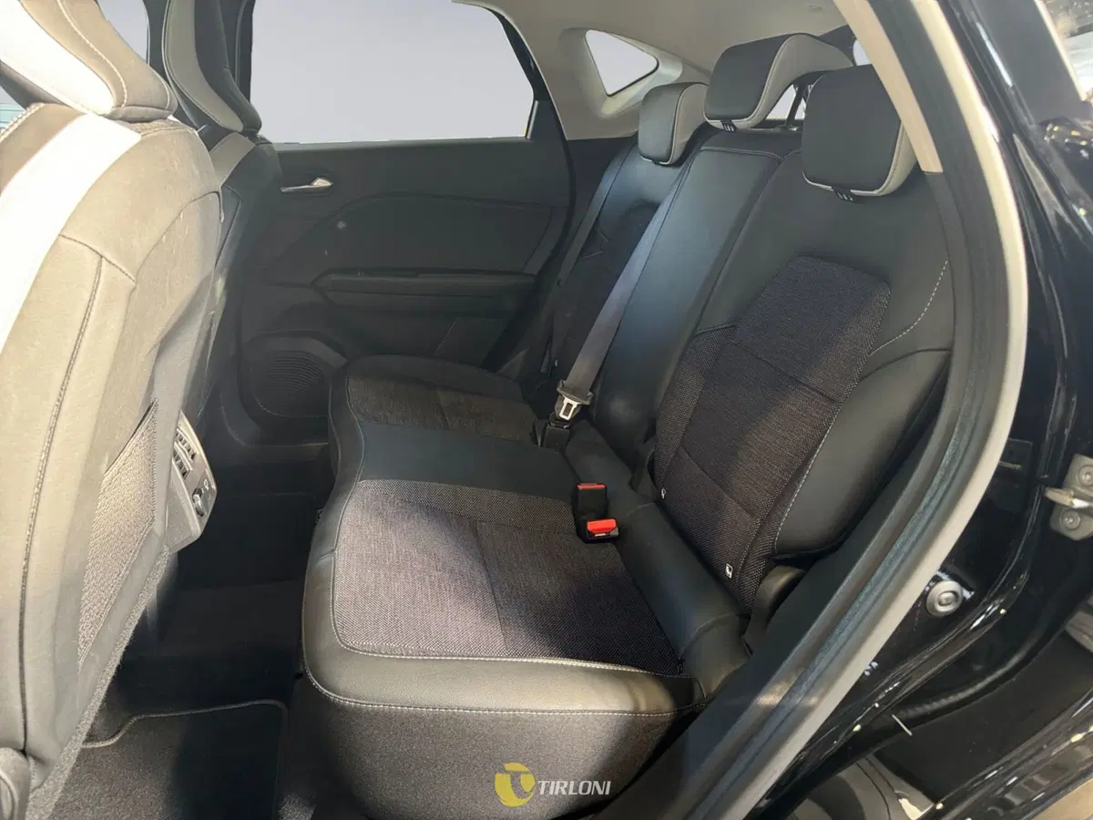 Renault Captur usata a Milano (14)