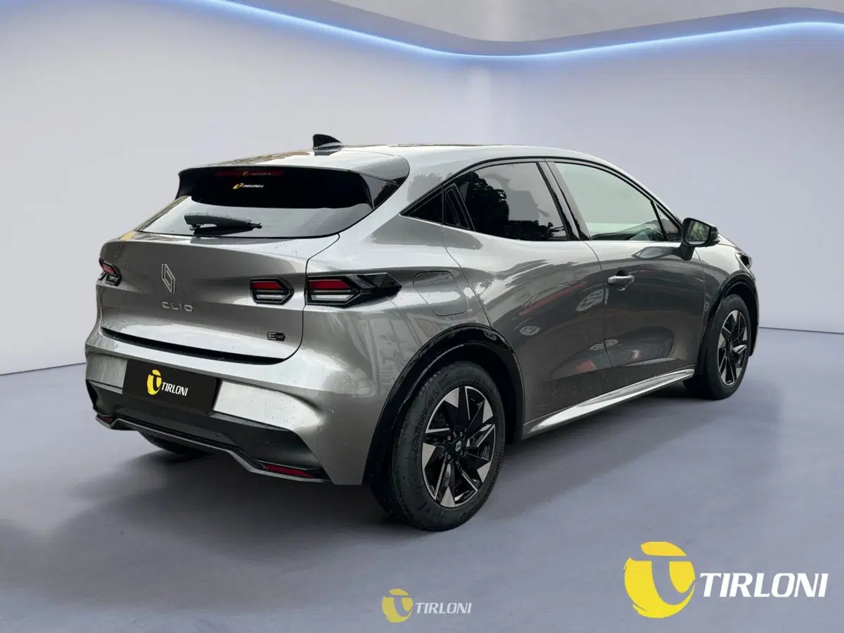 Renault Clio usata a Milano (5)