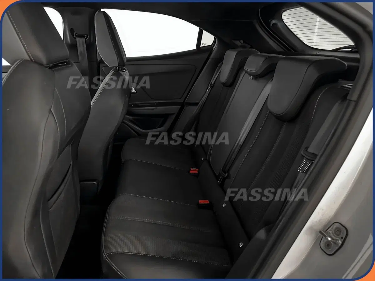 Opel Mokka usata a Milano (10)