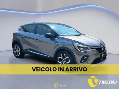 Renault Captur TCe 100 CV GPL Techno Fast Track del 2023 usata a Milano