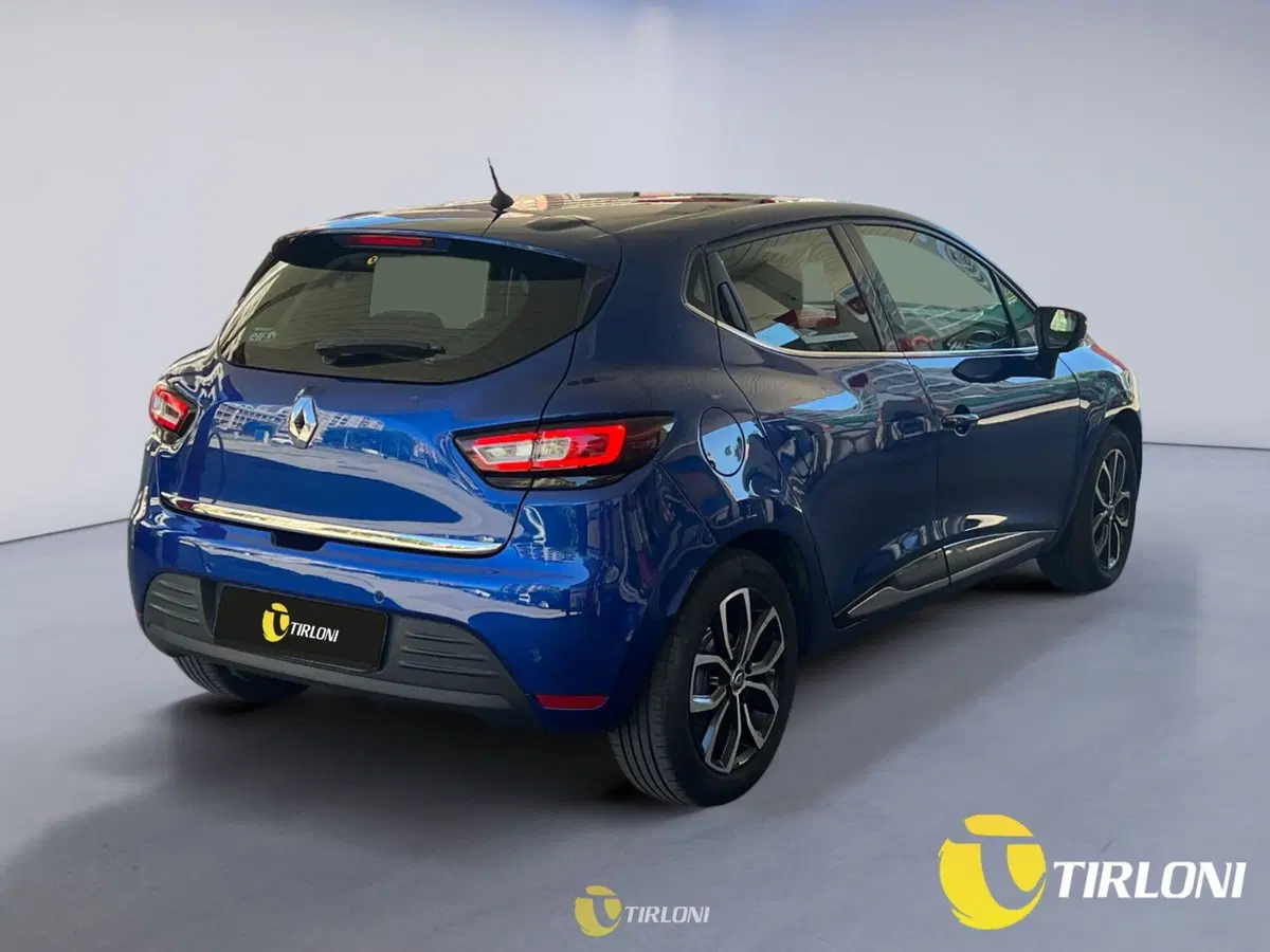 Renault Clio usata a Milano (5)