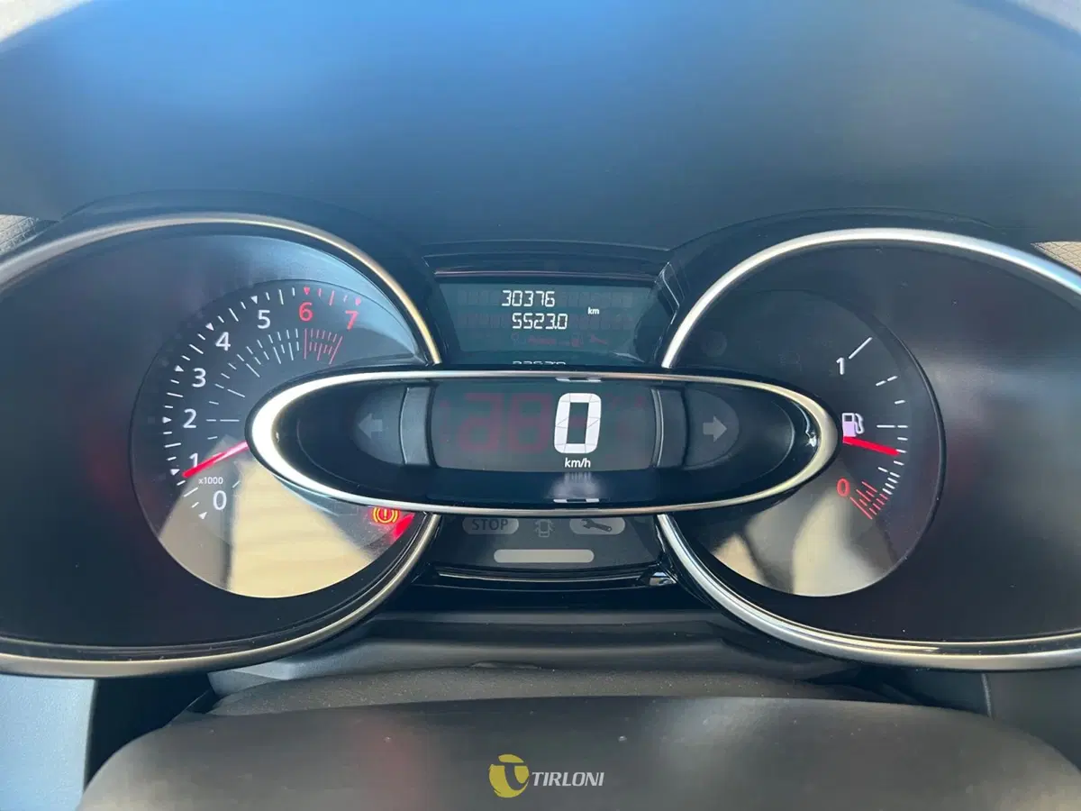 Renault Clio usata a Milano (6)