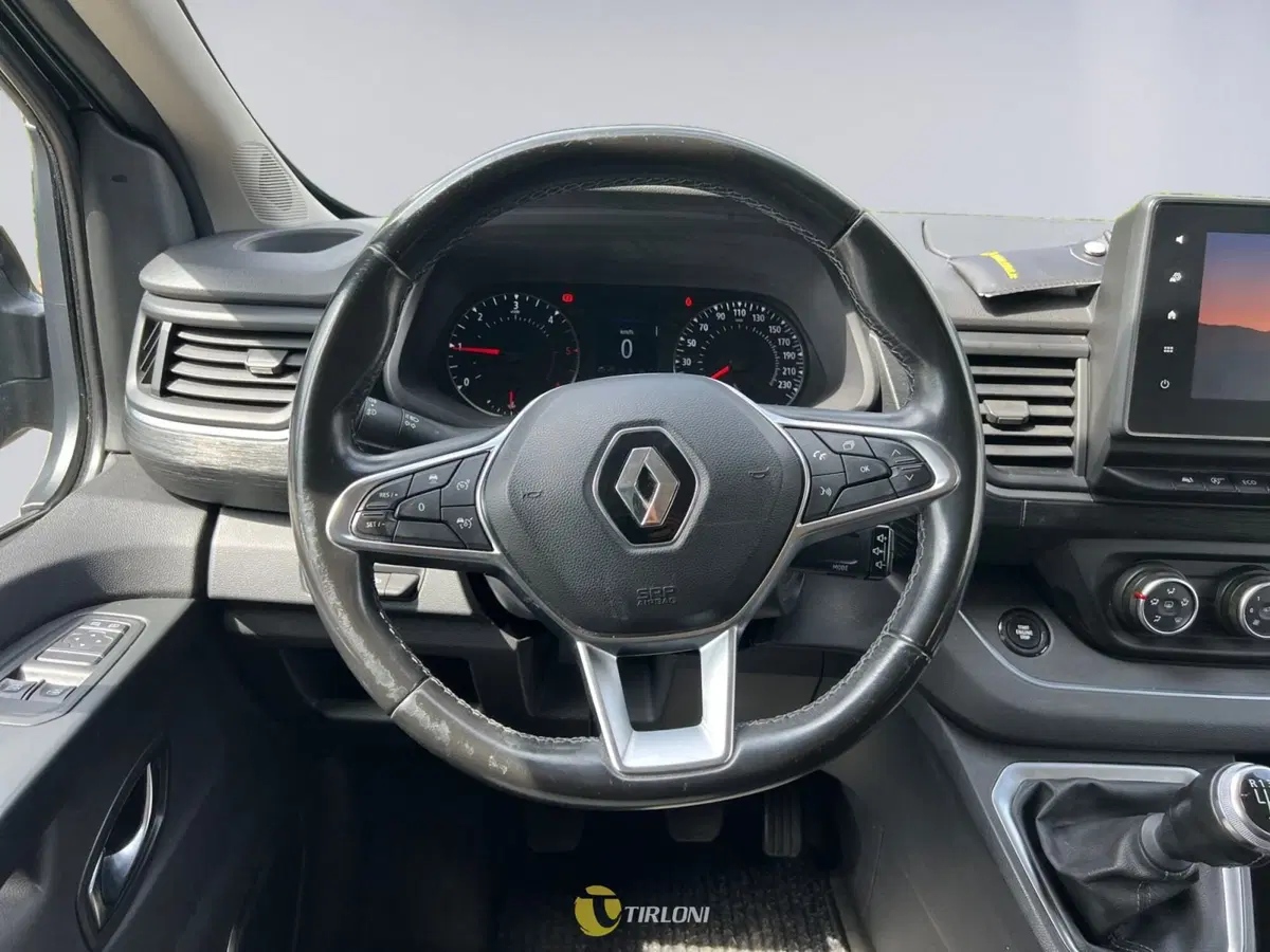 Renault Trafic usata a Milano (16)