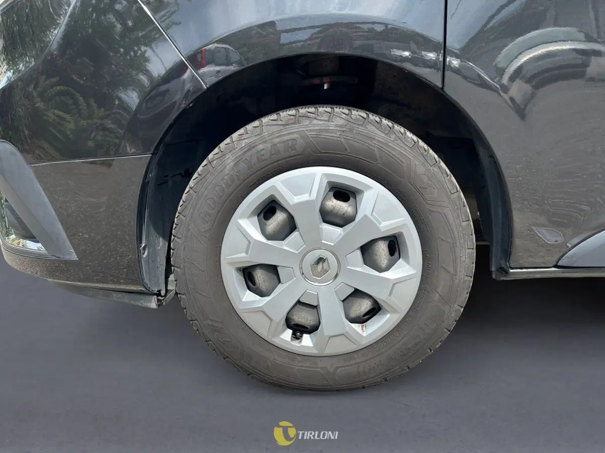 Renault Trafic usata a Milano (18)