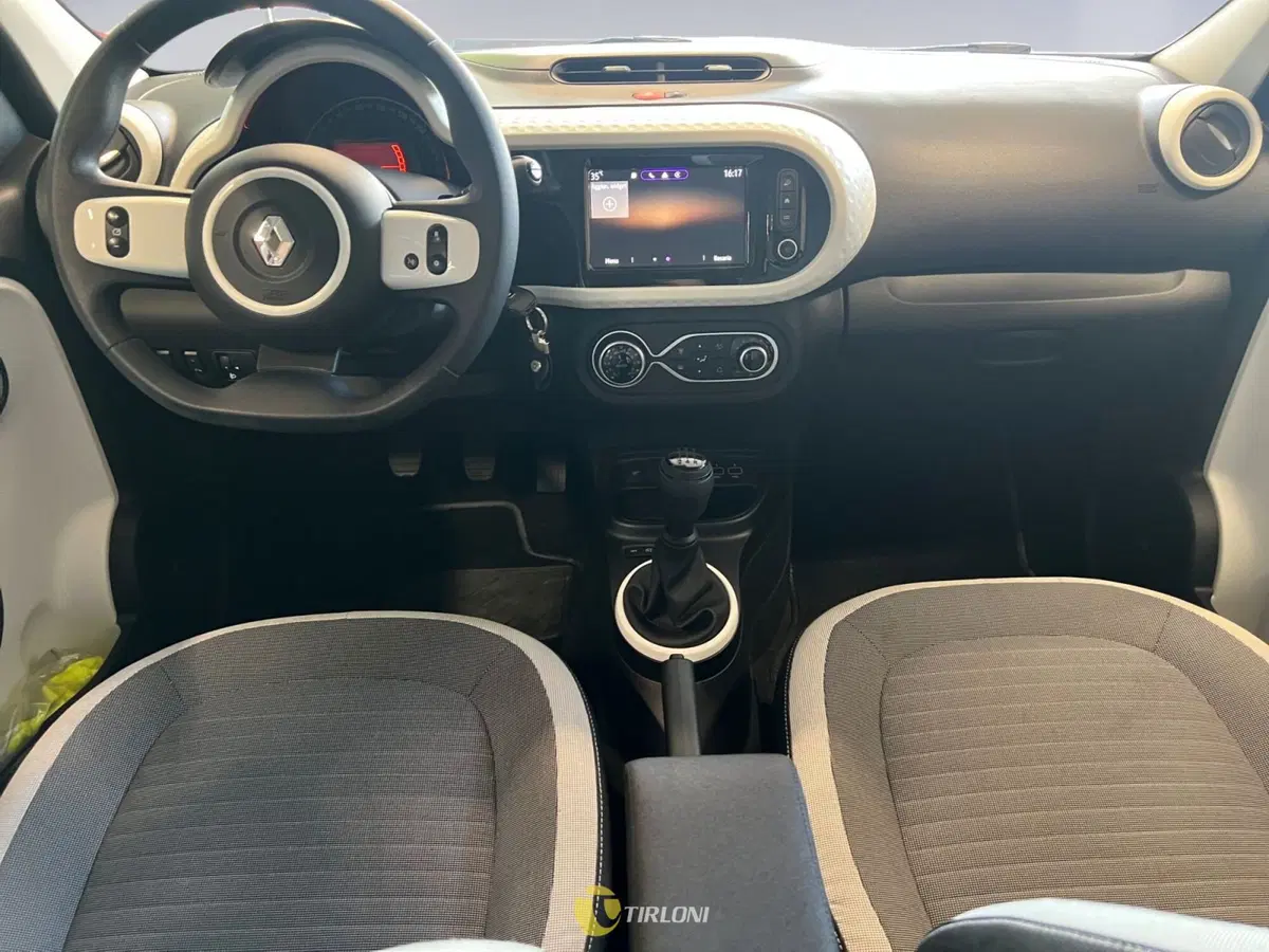 Renault Twingo usata a Milano (14)