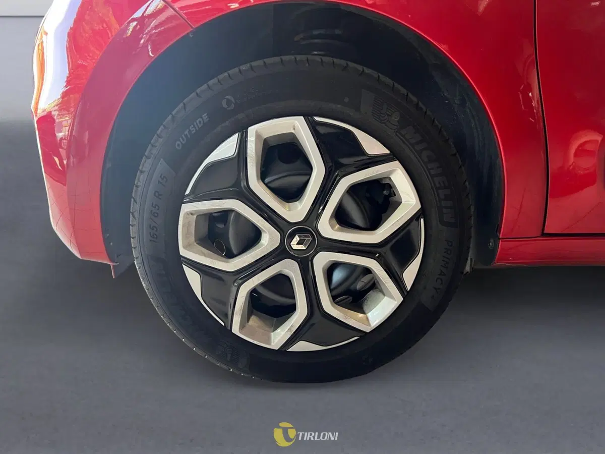 Renault Twingo usata a Milano (17)