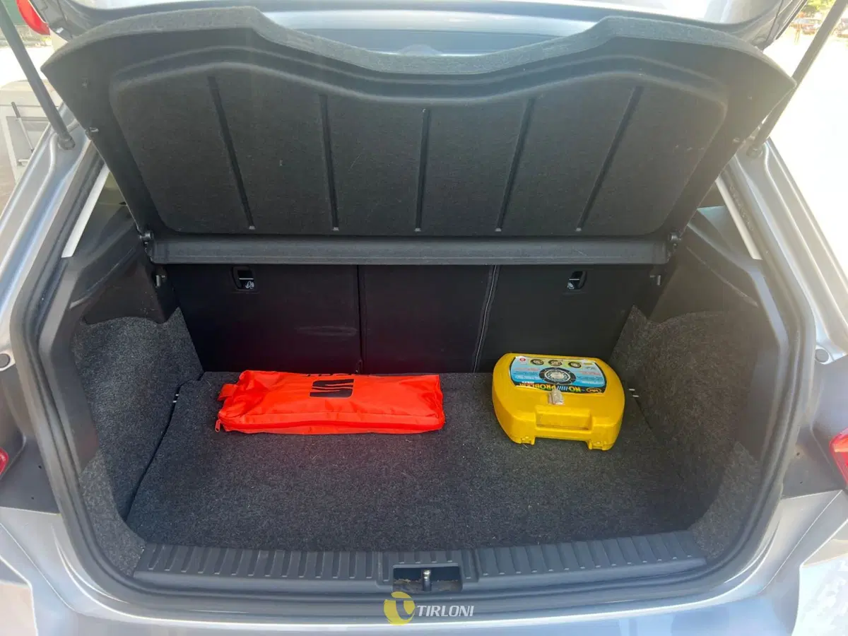 SEAT Ibiza usata a Milano (17)