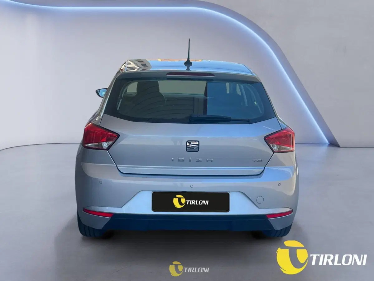 SEAT Ibiza usata a Milano (8)