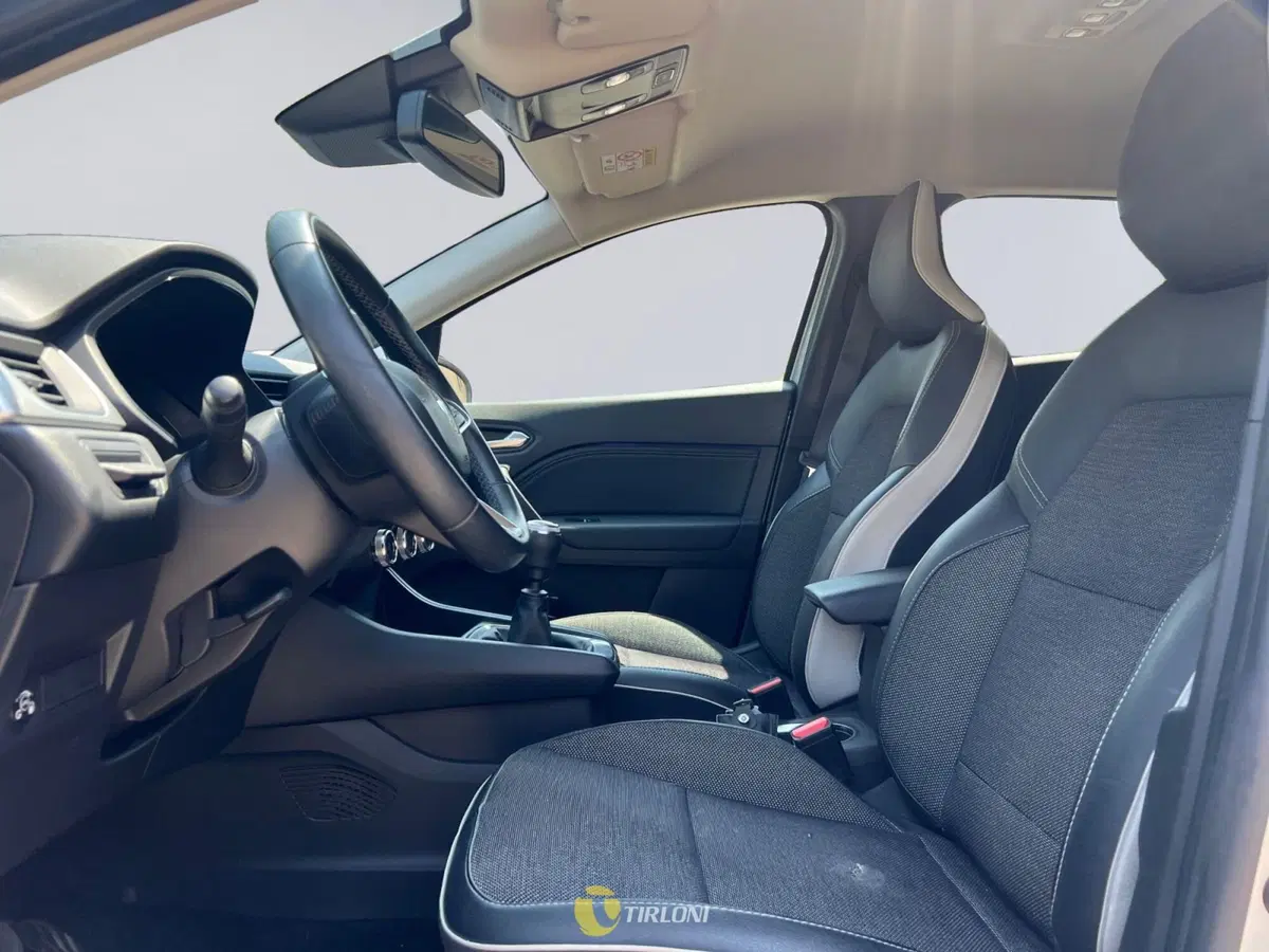Renault Captur usata a Milano (11)