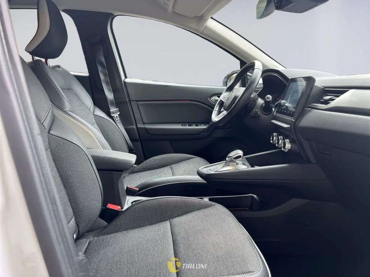 Renault Captur usata a Milano (12)