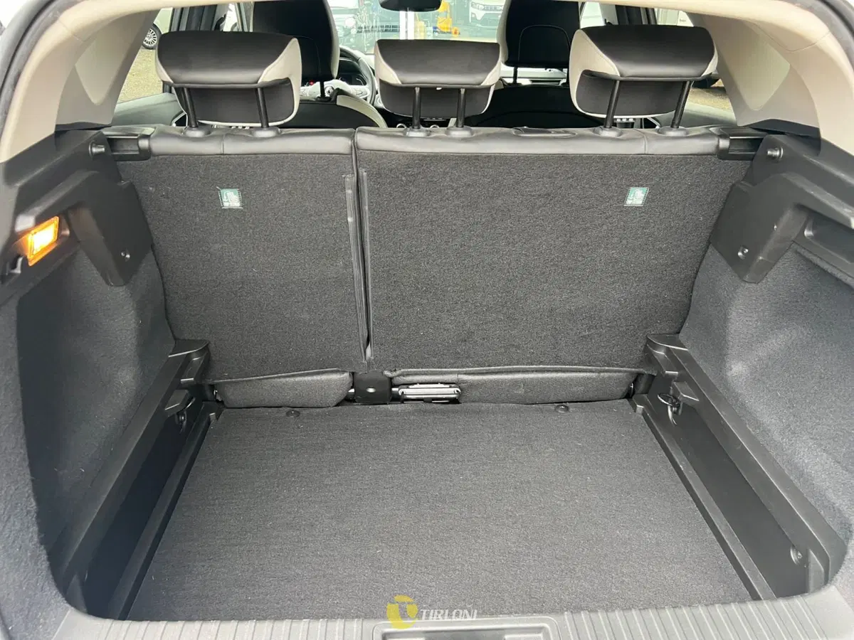 Renault Captur usata a Milano (18)