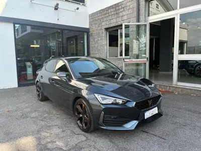 Cupra Leon Leon 1.5 hybrid 150cv dsg del 2023 usata a Barlassina