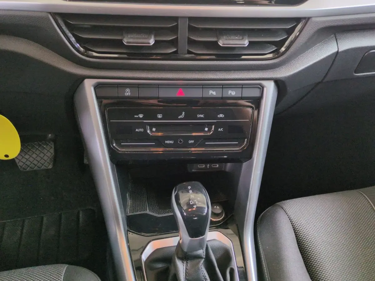 Volkswagen T-Roc usata a Agrigento (10)