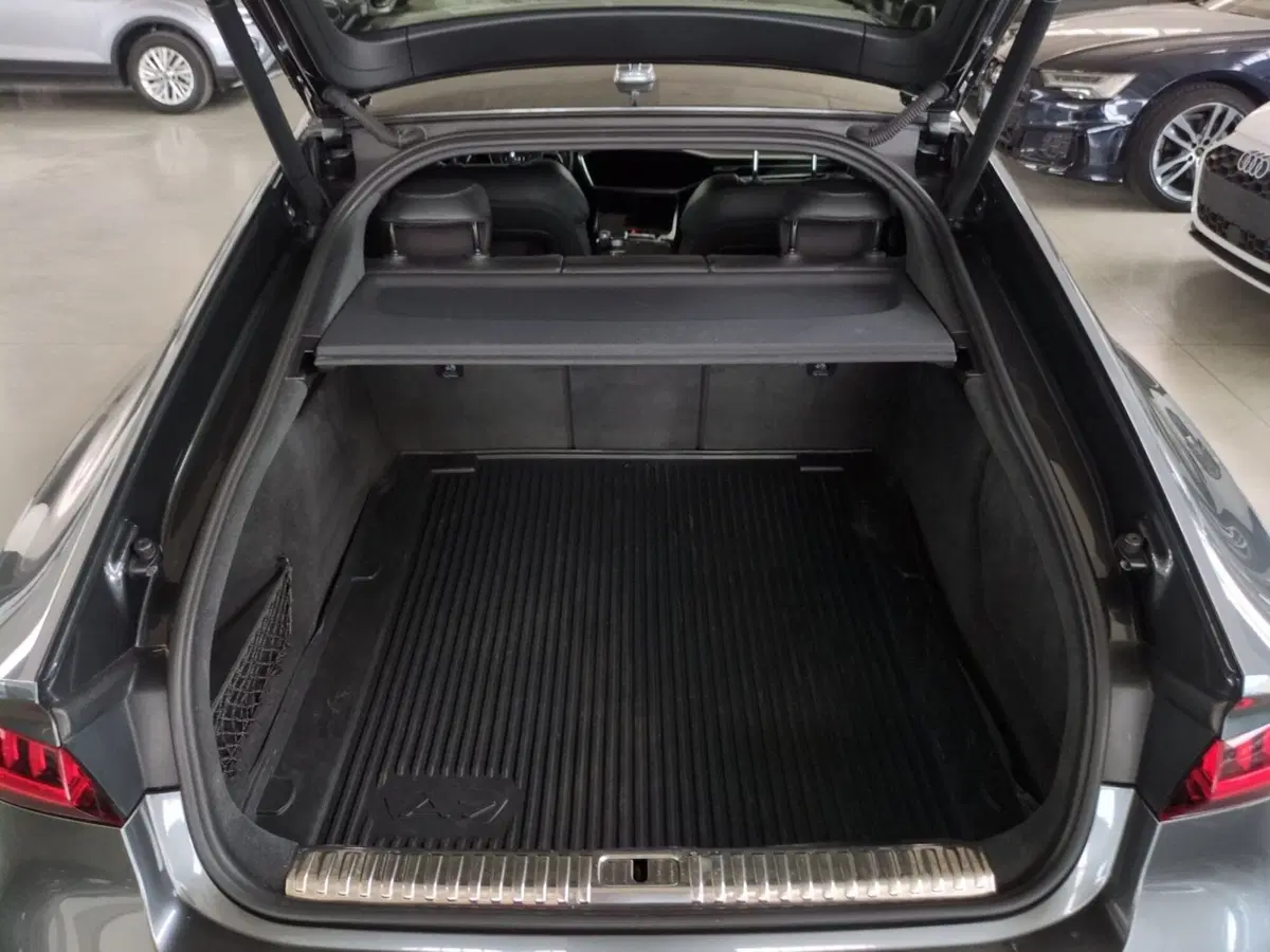 Audi A7 Sportback usata a Agrigento (16)