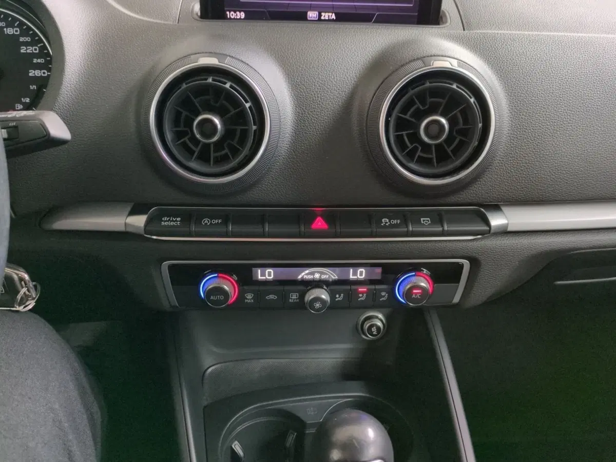 Audi A3 Sedan usata a Agrigento (14)